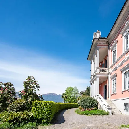 Gardenia By Interhome